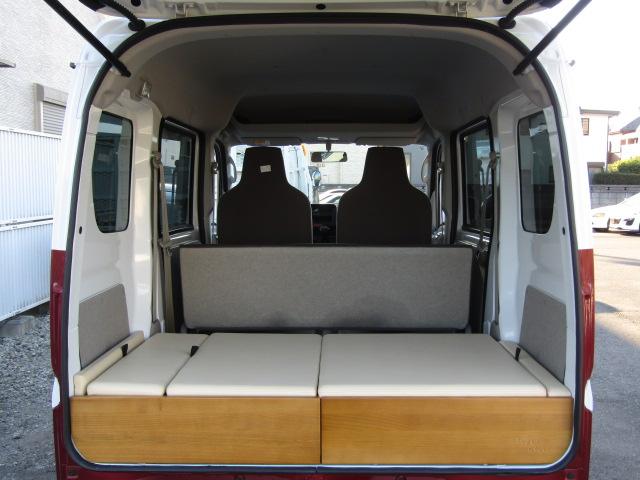 エブリイ PA フレンチバス仕様 両側スライド Hライトレベライザー オーバーヘッドシェルフ ラジオ フラットシート プライバシィガラス 運転席・助手席エアバッグ ABS ハイルーフ 15インチアルミ(22枚目)