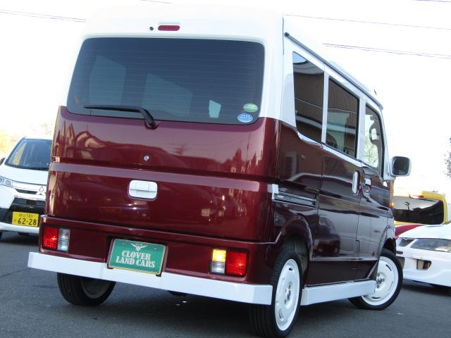 エブリイ PA フレンチバス仕様 両側スライド Hライトレベライザー オーバーヘッドシェルフ ラジオ フラットシート プライバシィガラス 運転席・助手席エアバッグ ABS ハイルーフ 15インチアルミ(24枚目)