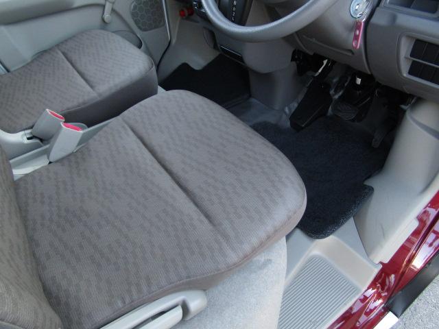 エブリイ PA フレンチバス仕様 両側スライド Hライトレベライザー オーバーヘッドシェルフ ラジオ フラットシート プライバシィガラス 運転席・助手席エアバッグ ABS ハイルーフ 15インチアルミ(31枚目)