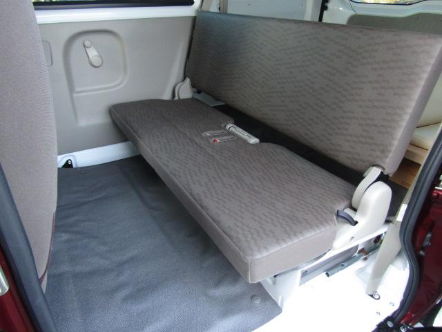 エブリイ PA フレンチバス仕様 両側スライド Hライトレベライザー オーバーヘッドシェルフ ラジオ フラットシート プライバシィガラス 運転席・助手席エアバッグ ABS ハイルーフ 15インチアルミ(35枚目)