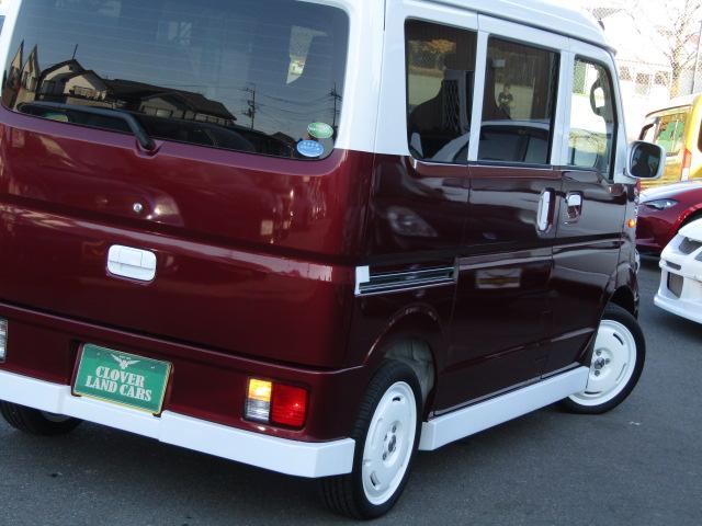 エブリイ PA フレンチバス仕様 両側スライド Hライトレベライザー オーバーヘッドシェルフ ラジオ フラットシート プライバシィガラス 運転席・助手席エアバッグ ABS ハイルーフ 15インチアルミ(61枚目)