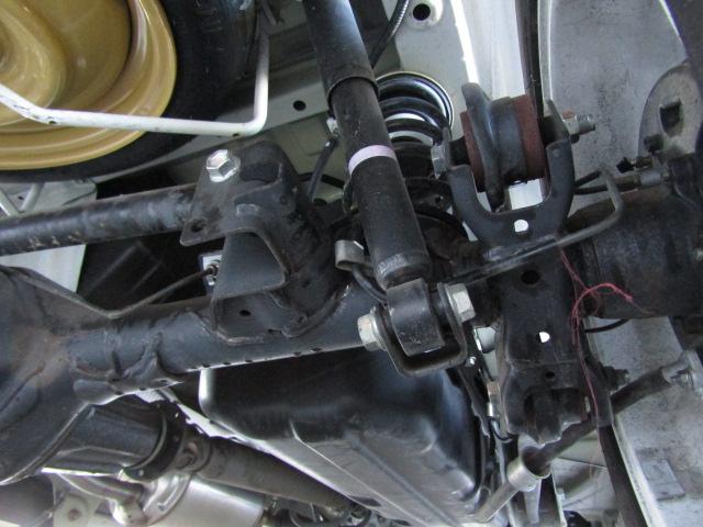 エブリイ PA フレンチバス仕様 両側スライド Hライトレベライザー オーバーヘッドシェルフ ラジオ フラットシート プライバシィガラス 運転席・助手席エアバッグ ABS ハイルーフ 15インチアルミ(66枚目)