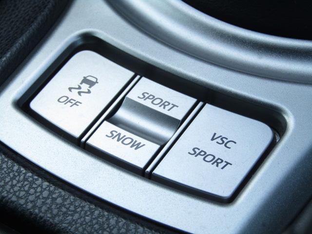 BRZ R MTモード STiエアロ ROWENリアスポ BLITZ車高調 HKSマフラー Rmajicタワーバー ADVAN18AW ナビ・TV DVD USB・BT BLITZタッチブレイン 1オーナー(5枚目)