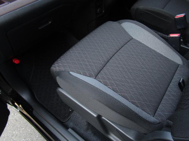 ソリオバンディット ハイブリッドＭＶ　全周囲カメラ　ナビ　クリアランスソナー　オートクルーズコントロール　レーンアシスト　衝突被害軽減システム　両側電動スライドドア　オートライト　ＬＥＤヘッドランプ　スマートキー　アイドリングストップ（41枚目）