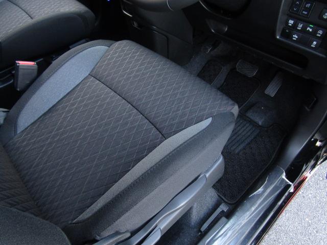 ソリオバンディット ハイブリッドＭＶ　全周囲カメラ　ナビ　クリアランスソナー　オートクルーズコントロール　レーンアシスト　衝突被害軽減システム　両側電動スライドドア　オートライト　ＬＥＤヘッドランプ　スマートキー　アイドリングストップ（66枚目）