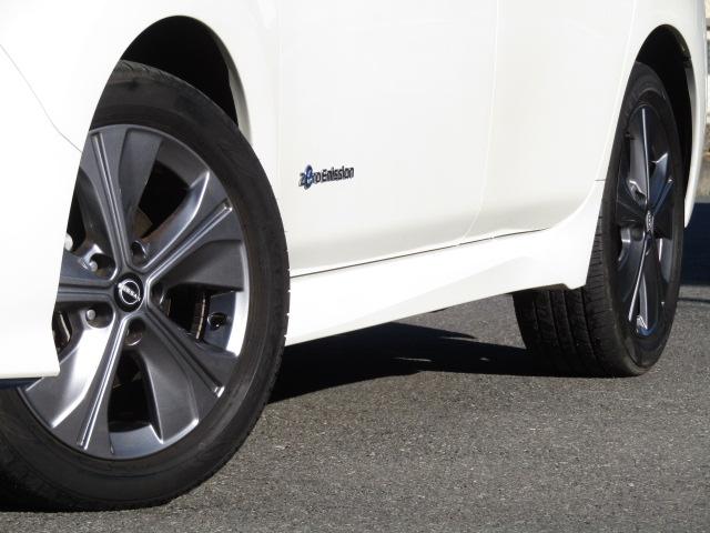 リーフ ｅ＋　Ｘ　アーバンクロム　全周囲カメラ　ナビ　クリアランスソナー　オートクルーズコントロール　レーンアシスト　衝突被害軽減システム　アルミホイール　オートライト　ＬＥＤヘッドランプ　スマートキー　電動格納ミラー　シートヒーター（27枚目）