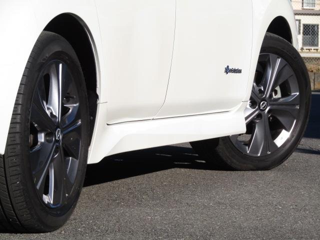 リーフ ｅ＋　Ｘ　アーバンクロム　全周囲カメラ　ナビ　クリアランスソナー　オートクルーズコントロール　レーンアシスト　衝突被害軽減システム　アルミホイール　オートライト　ＬＥＤヘッドランプ　スマートキー　電動格納ミラー　シートヒーター（36枚目）