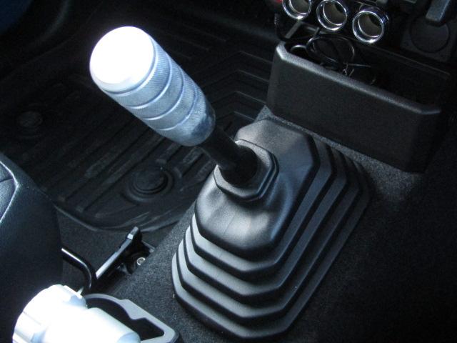 ジムニー XL BLITZタワーバー HKSエアクリ Defiターボ計 C.L.LINKホース GReddyキャップ LODIO DRIVE16AW OKADA PROJECTSプラグ GEOLANDARタイヤ(34枚目)