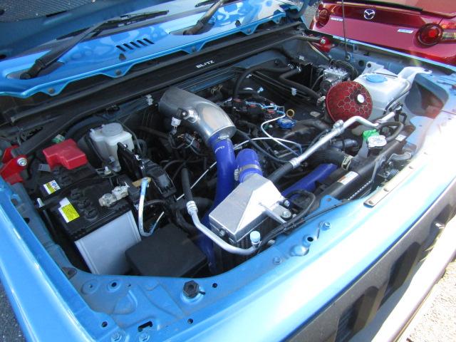 ジムニー XL BLITZタワーバー HKSエアクリ Defiターボ計 C.L.LINKホース GReddyキャップ LODIO DRIVE16AW OKADA PROJECTSプラグ GEOLANDARタイヤ(70枚目)
