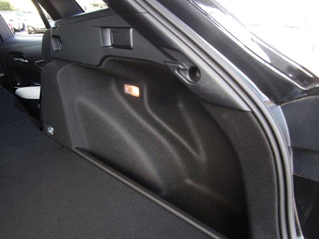 カローラツーリング ダブルバイビー ドライブレコーダー バックカメラ ナビ クリアランスソナー オートクルーズコントロール レーンアシスト 衝突被害軽減システム アルミホイール オートマチックハイビーム オートライト LEDヘッドランプ(47枚目)