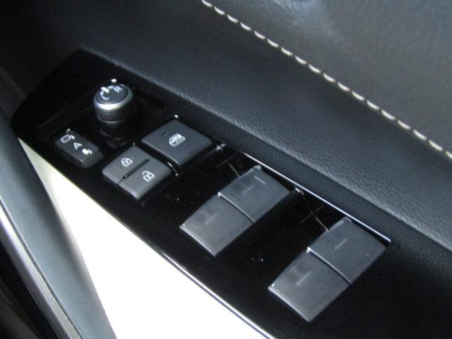 カローラツーリング ダブルバイビー ドライブレコーダー バックカメラ ナビ クリアランスソナー オートクルーズコントロール レーンアシスト 衝突被害軽減システム アルミホイール オートマチックハイビーム オートライト LEDヘッドランプ(60枚目)