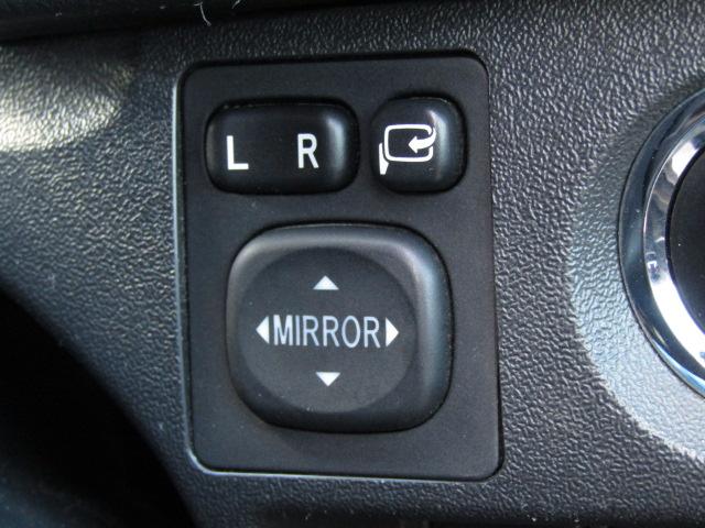 ハイエースバン スーパーGL ダークプライムII バックカメラ ナビ TV レーンアシスト 両側スライドドア オートマチックハイビーム オートライト スマートキー 電動格納ミラー CVT ESC エアコン パワーウィンドウ(58枚目)