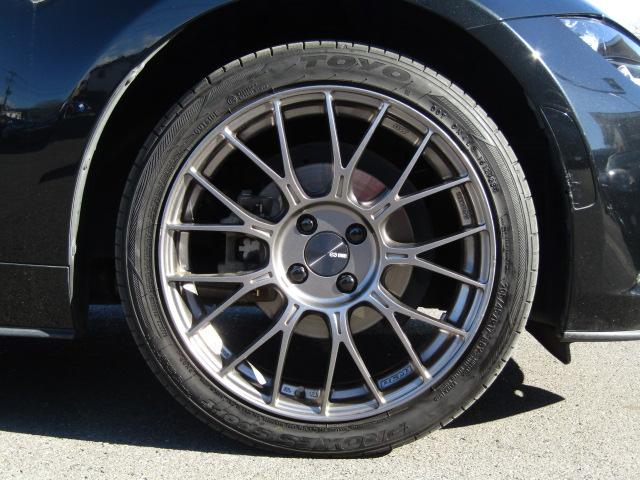 ロードスター Ｓスペシャルパッケージ　パドルシフト　幌破れ無し　オートライト　ＥＮＫＥＩ１７インチアルミ　ＳＤナビ・フルセグ　ＤＶＤ再生　ＵＳＢ・ブルートゥース接続　ＢＯＳＥサウンド　ＥＴＣ　ＬＥＤライト　プッシュスタート（38枚目）