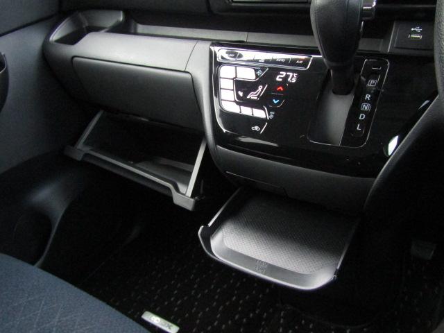 ルークス ハイウェイスター　Ｇターボ　ドライブレコーダー　全周囲カメラ　両側スライド・片側電動　ナビ　ＴＶ　クリアランスソナー　衝突被害軽減システム　オートライト　ＬＥＤヘッドランプ　スマートキー　アイドリングストップ　電動格納ミラー（10枚目）