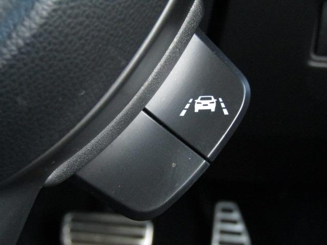 スイフトスポーツ ベースグレード　ＥＴＣ　全周囲カメラ　ナビ　オートクルーズコントロール　レーンアシスト　衝突被害軽減システム　アルミホイール　オートライト　ＬＥＤヘッドランプ　スマートキー　電動格納ミラー　シートヒーター　ＡＴ（33枚目）