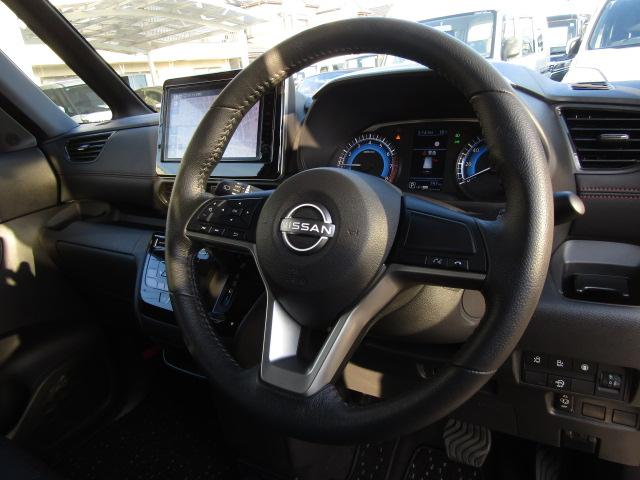 ルークス ハイウェイスター　Ｇターボ　ＥＴＣ　全周囲カメラ　両側電動スライドドア　ナビ　クリアランスソナー　衝突被害軽減システム　オートライト　ＬＥＤヘッドランプ　スマートキー　アイドリングストップ　電動格納ミラー　ベンチシート　ＣＶＴ（3枚目）