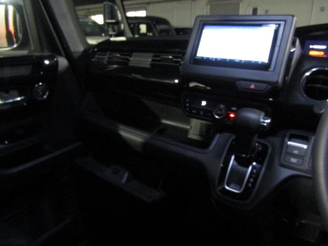 Ｎ－ＢＯＸカスタム Ｌ　ＥＴＣ　バックカメラ　両側スライド・片側電動　ナビ　クリアランスソナー　オートクルーズコントロール　レーンアシスト　衝突被害軽減システム　ＬＥＤヘッドランプ　スマートキー　アイドリングストップ（49枚目）