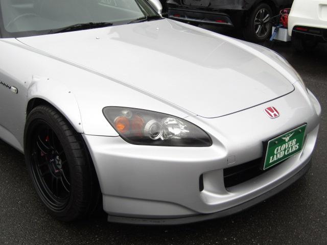 Ｓ２０００ ベースグレード　６速ＭＴ　ＴＥＩＮ車高調　ＥＮＫＥＩ１７インチＡＷ　ＨＫＳフラッシュエディター　社外マフラー　オーバーフェンダー　黒革　ブルートゥース・ＵＳＢ接続オーディオ　ＥＴＣ　ＨＩＤライト　キーレス（44枚目）