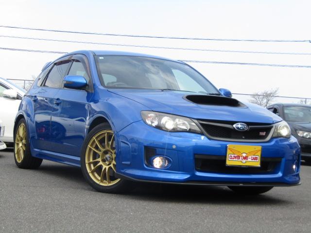 インプレッサ ＷＲＸ　ＳＴＩ　Ａライン　パドルシフト　ＳＴｉエアロ・４本出しマフラー　ＯＺ１８ＡＷ　カーボンダクト　半革　パワーシート　ブーストメーター　クルーズコントロール　バックカメラ　ＤＶＤ再生　ＵＳＢ・ＢＴ接続　ドラレコ（3枚目）