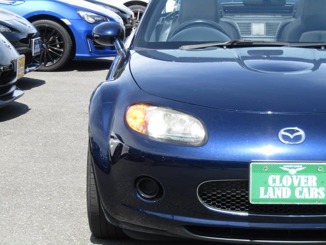 ロードスター Ｓ　ＲＨＴ　パドルシフト　ＢＬＩＴＺ車高調　柿本マフラー　Ａｕｔｏｅｘｅリアフロアバー　ＴＥＩＮフロントタワーバー　ＢＯＳＥサウンド　ＨＩＤライト　ＥＴＣ　ＬＭスポーツ１７ＡＷ　エンジンスターター（8枚目）