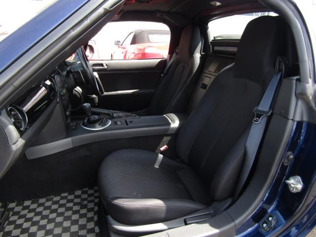 ロードスター Ｓ　ＲＨＴ　パドルシフト　ＢＬＩＴＺ車高調　柿本マフラー　Ａｕｔｏｅｘｅリアフロアバー　ＴＥＩＮフロントタワーバー　ＢＯＳＥサウンド　ＨＩＤライト　ＥＴＣ　ＬＭスポーツ１７ＡＷ　エンジンスターター（19枚目）