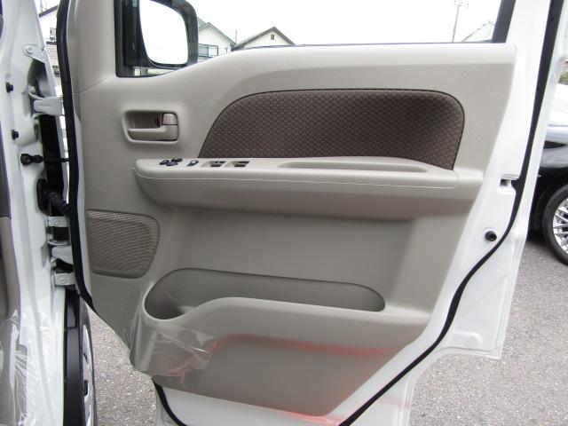 エブリイ ジョインターボ　６型　セ－フティＳ　届出済未使用車　ＵＳＢ充電　　レベライザ－　障害物センサ　タ－ボ　オ－バ－ヘッドシェルフ　　レ－ンキ－プアシスト　フルフラット　スマートキ－　Ｐスタ－ト　シ－トヒ－タ－　ＬＥＤ（48枚目）