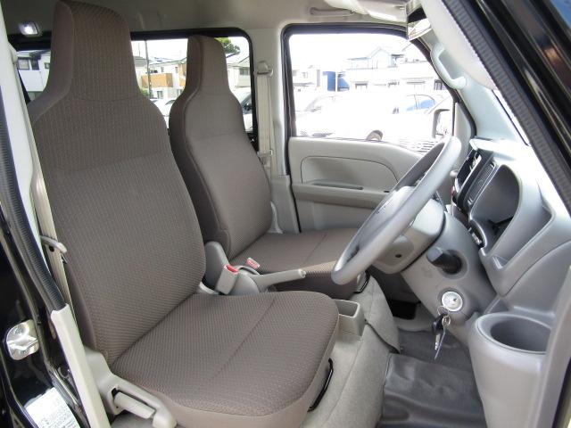 エブリイ ＰＡリミテッド　６型　セーフティＳ　届出済未使用車　ＵＳＢ充電　ＦＭ／ＡＭラジオ　Ｈライトレベライザ　オーバーヘッドシェルフ　障害物センサー　レーンキープアシスト　フルフラット　プライバシィガラス（63枚目）