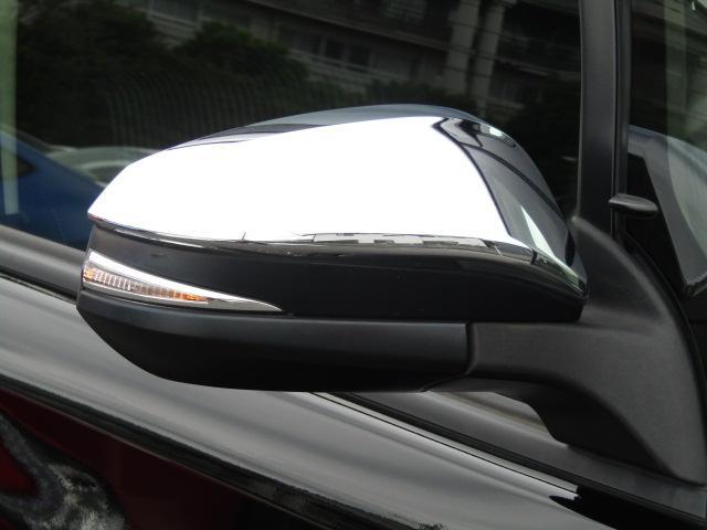 ヴォクシー ZS セーフティセンス/衝突軽減ブレーキ/レーンキープアシスト/純正フルセグナビ/バックカメラ/両側電動スライド/DVD再生/ブルートゥース/バックカメラ/ETC/LED/フォグランプ/(18枚目)