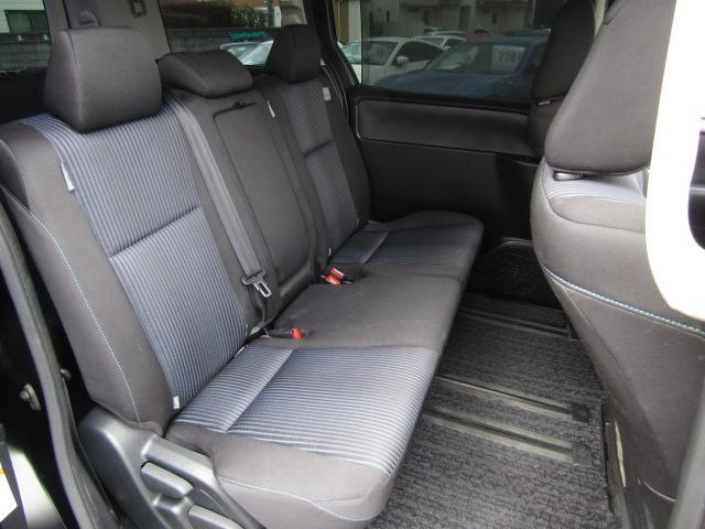 ヴォクシー ZS セーフティセンス/衝突軽減ブレーキ/レーンキープアシスト/純正フルセグナビ/バックカメラ/両側電動スライド/DVD再生/ブルートゥース/バックカメラ/ETC/LED/フォグランプ/(43枚目)