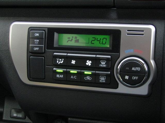 ハイエースワゴン GL セーフティセンス/衝突軽減ブレーキ/レーンキープアシスト/コーナーセンサー/電動スライドドア/デジタルインナーミラー/MTモード/LED/フォグランプ/MTモード/メーカー保証付き/(15枚目)