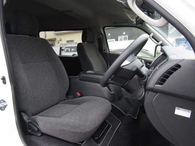 ハイエースワゴン GL セーフティセンス/衝突軽減ブレーキ/レーンキープアシスト/コーナーセンサー/電動スライドドア/デジタルインナーミラー/MTモード/LED/フォグランプ/MTモード/メーカー保証付き/(53枚目)