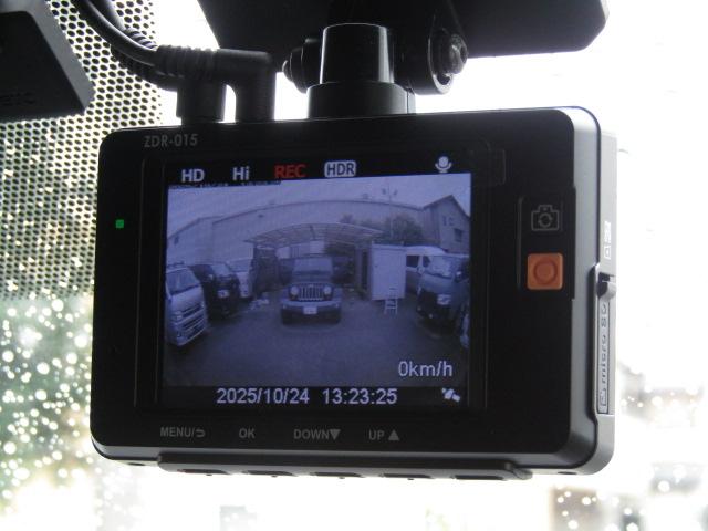 ハイエースバン ロングDX セーフティセンス/衝突軽減ブレーキ/レーンキープアシスト/USBオーディオ/ドライブレコーダー/ETC/シートカバー/キーレス/社外LED/フォグランプ/オートハイビーム/(4枚目)