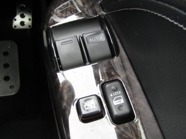 ハイエースバン ロングDX セーフティセンス/衝突軽減ブレーキ/レーンキープアシスト/USBオーディオ/ドライブレコーダー/ETC/シートカバー/キーレス/社外LED/フォグランプ/オートハイビーム/(39枚目)