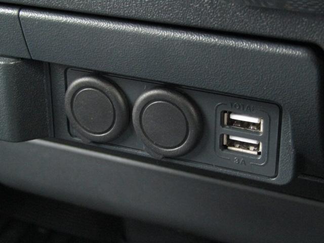 ハイエースバン ロングDX セーフティセンス/衝突軽減ブレーキ/レーンキープアシスト/USBオーディオ/ドライブレコーダー/ETC/シートカバー/キーレス/社外LED/フォグランプ/オートハイビーム/(48枚目)