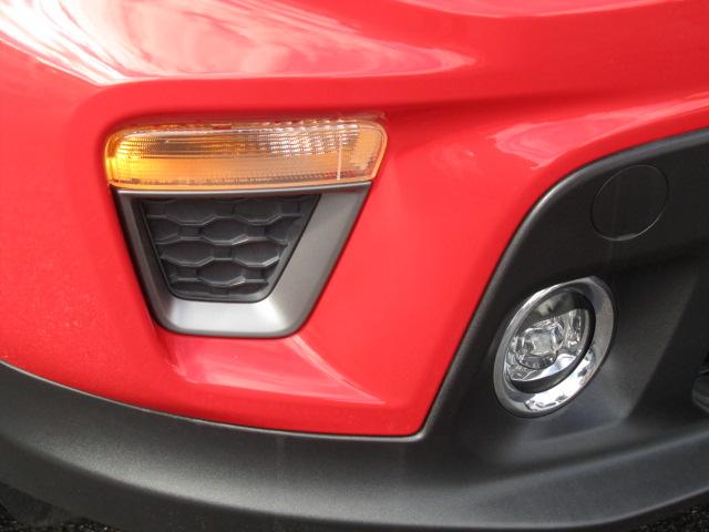 ジープ・レネゲード リミテッド 純正8.4インチナビ/レーダークルーズ/衝突軽減ブレーキ/レーンキープアシスト/コーナーセンサー/前後ドラレコ/シートヒーター/黒革シート/ブラインドスポット/パワーシート/LED/(33枚目)