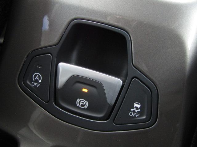 ジープ・レネゲード リミテッド 純正8.4インチナビ/レーダークルーズ/衝突軽減ブレーキ/レーンキープアシスト/コーナーセンサー/前後ドラレコ/シートヒーター/黒革シート/ブラインドスポット/パワーシート/LED/(43枚目)