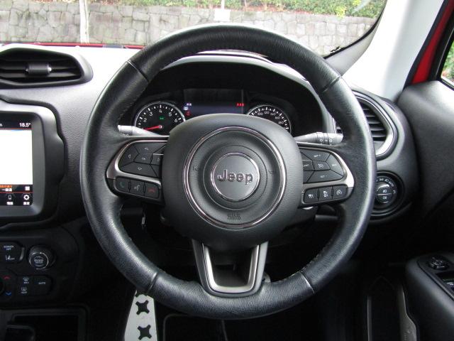 ジープ・レネゲード リミテッド 純正8.4インチナビ/レーダークルーズ/衝突軽減ブレーキ/レーンキープアシスト/コーナーセンサー/前後ドラレコ/シートヒーター/黒革シート/ブラインドスポット/パワーシート/LED/(53枚目)