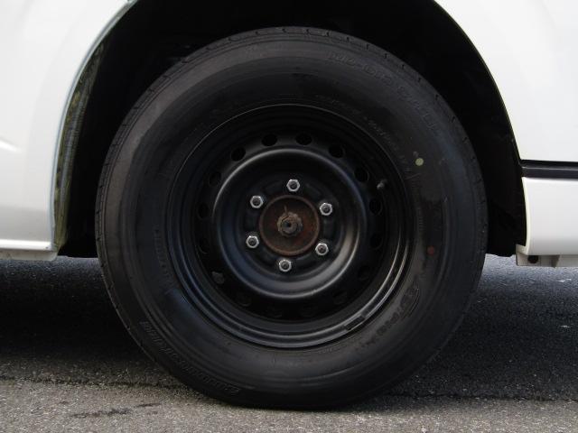 ハイエースワゴン GL 社外フルセグナビ/フリップダウンモニター/電動スライド/セーフティセンス/衝突軽減ブレーキ/レーンキープアシスト/バックカメラ/ETC/スマートキー/LED/フォグ/4WD/(22枚目)