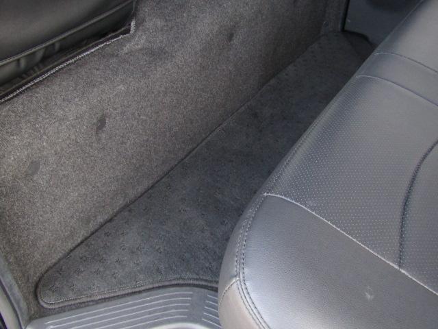 ハイエースバン スーパーGL ダークプライムII リフトアップ/社外16インチアルミ/マッドフラップ/シートカバー/2.0ETC/純正フルセグナビ/DVD再生/ブルートゥース/バックカメラ/セーフティセンス/衝突軽減ブレーキ/LED/(34枚目)