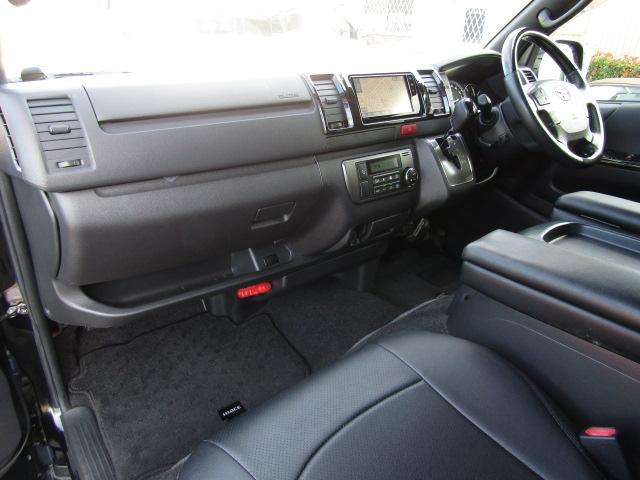 ハイエースバン スーパーGL ダークプライムII リフトアップ/社外16インチアルミ/マッドフラップ/シートカバー/2.0ETC/純正フルセグナビ/DVD再生/ブルートゥース/バックカメラ/セーフティセンス/衝突軽減ブレーキ/LED/(50枚目)