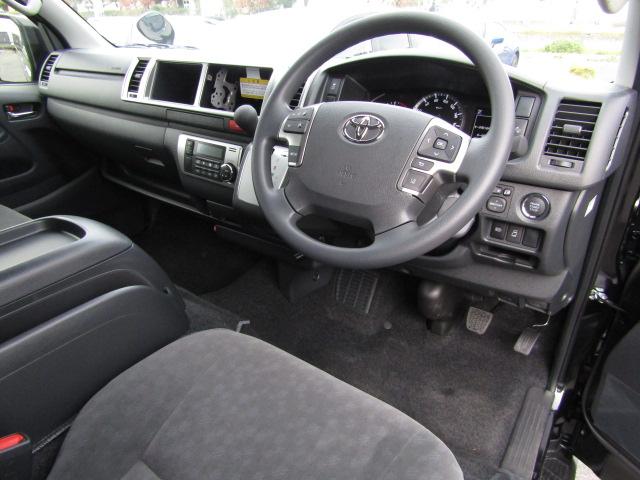ハイエースワゴン GL セーフティセンス/衝突軽減ブレーキ/レーンキープアシスト/コーナーセンサー/電動スライドドア/デジタルインナーミラー/MTモード/LED/フォグランプ/スマートキー/プッシュスタート(12枚目)