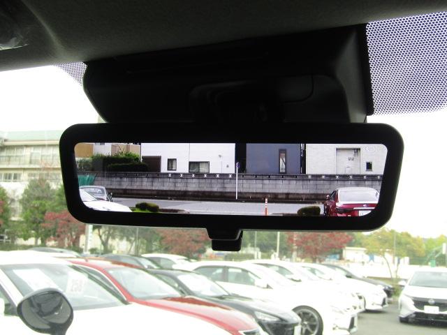 ハイエースワゴン GL セーフティセンス/衝突軽減ブレーキ/レーンキープアシスト/コーナーセンサー/電動スライドドア/デジタルインナーミラー/MTモード/LED/フォグランプ/スマートキー/プッシュスタート(15枚目)