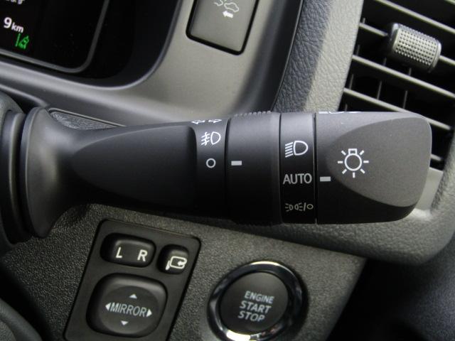 ハイエースワゴン GL セーフティセンス/衝突軽減ブレーキ/レーンキープアシスト/コーナーセンサー/電動スライドドア/デジタルインナーミラー/MTモード/LED/フォグランプ/スマートキー/プッシュスタート(29枚目)