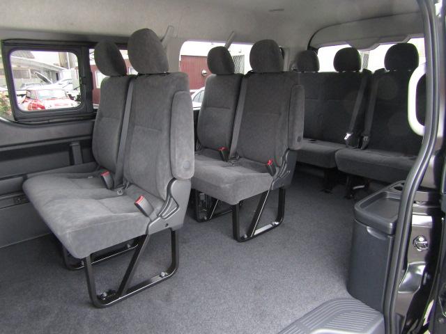 ハイエースワゴン GL セーフティセンス/衝突軽減ブレーキ/レーンキープアシスト/コーナーセンサー/電動スライドドア/デジタルインナーミラー/MTモード/LED/フォグランプ/スマートキー/プッシュスタート(41枚目)