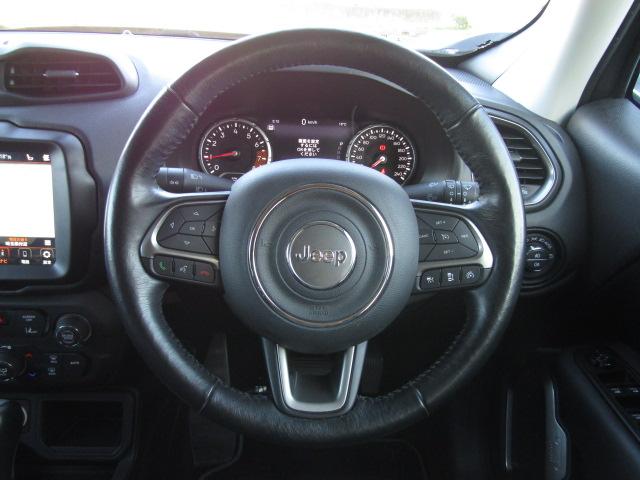 ジープ・レネゲード リミテッド　純正８．４インチナビ／ブルートゥース／バックカメラ／黒革シート／シートヒーター／２．０ＥＴＣ／ドライブレコーダー／クルーズコントロール／コーナーセンサー／ＬＥＤ／フォグ／ブラインドスポット／（48枚目）