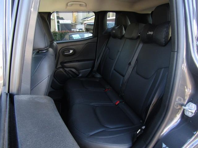 ジープ・レネゲード リミテッド　純正８．４インチナビ／ブルートゥース／バックカメラ／黒革シート／シートヒーター／２．０ＥＴＣ／ドライブレコーダー／クルーズコントロール／コーナーセンサー／ＬＥＤ／フォグ／ブラインドスポット／（53枚目）