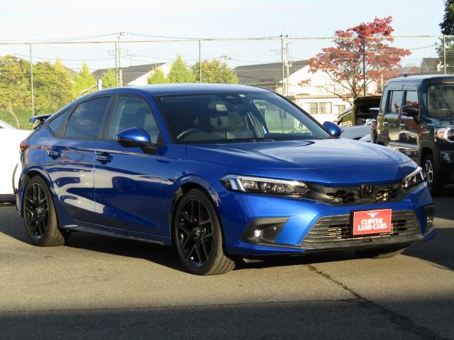 シビック ＥＸ　６速ＭＴターボ／柿本マフラー／リアスポイラー／ＢＯＳＥサウンド／２．０ＥＴＣ／ドライブレコーダー／ホンダコネクトナビ／ホンダセンシング／シートヒーター／半革シート／ＬＥＤ／フォグ／（6枚目）