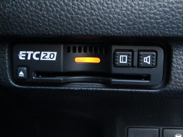 シビック ＥＸ　６速ＭＴターボ／柿本マフラー／リアスポイラー／ＢＯＳＥサウンド／２．０ＥＴＣ／ドライブレコーダー／ホンダコネクトナビ／ホンダセンシング／シートヒーター／半革シート／ＬＥＤ／フォグ／（13枚目）