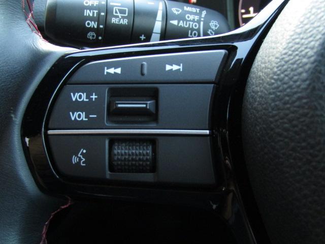 シビック ＥＸ　６速ＭＴターボ／柿本マフラー／リアスポイラー／ＢＯＳＥサウンド／２．０ＥＴＣ／ドライブレコーダー／ホンダコネクトナビ／ホンダセンシング／シートヒーター／半革シート／ＬＥＤ／フォグ／（42枚目）