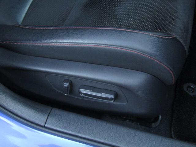 シビック ＥＸ　６速ＭＴターボ／柿本マフラー／リアスポイラー／ＢＯＳＥサウンド／２．０ＥＴＣ／ドライブレコーダー／ホンダコネクトナビ／ホンダセンシング／シートヒーター／半革シート／ＬＥＤ／フォグ／（54枚目）